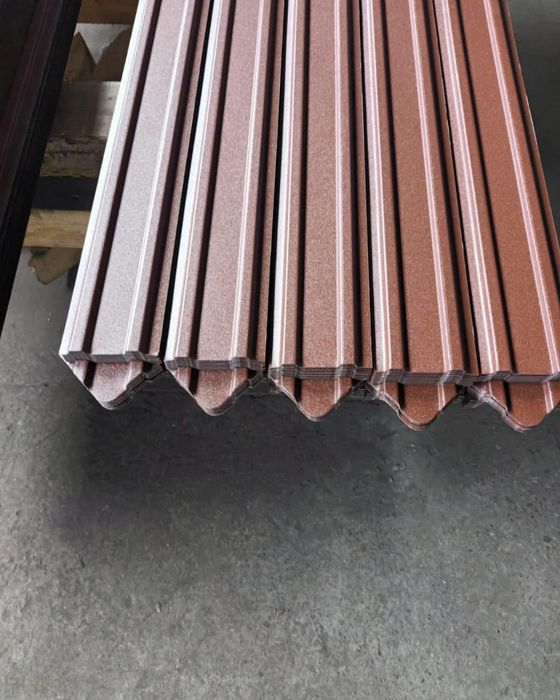 Vând sipca metalica de gard