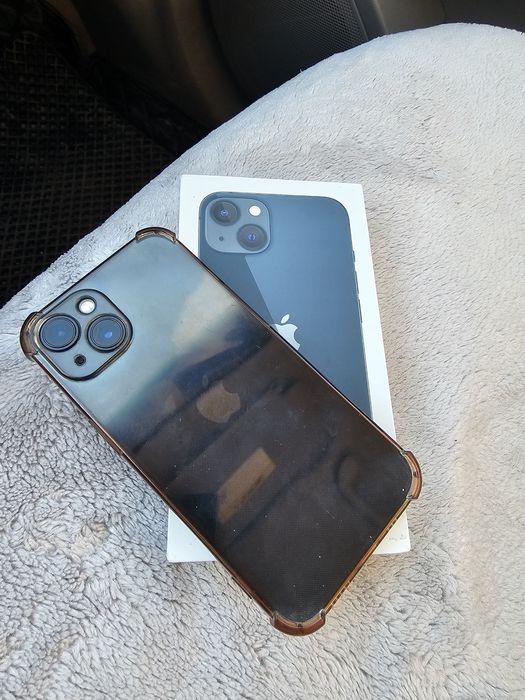 Продам айфон13 в отличном состоянии