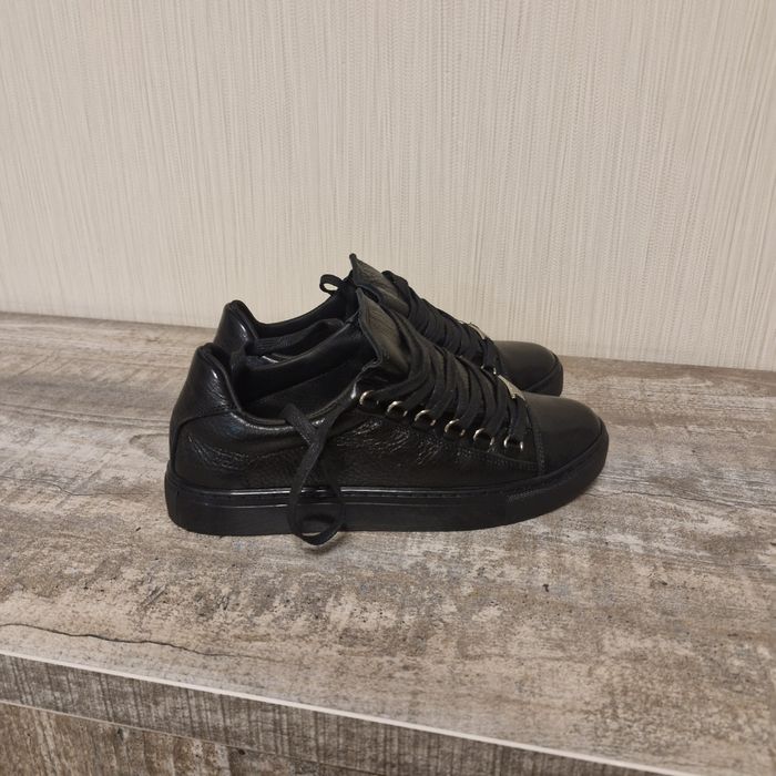 Balenciaga arena low