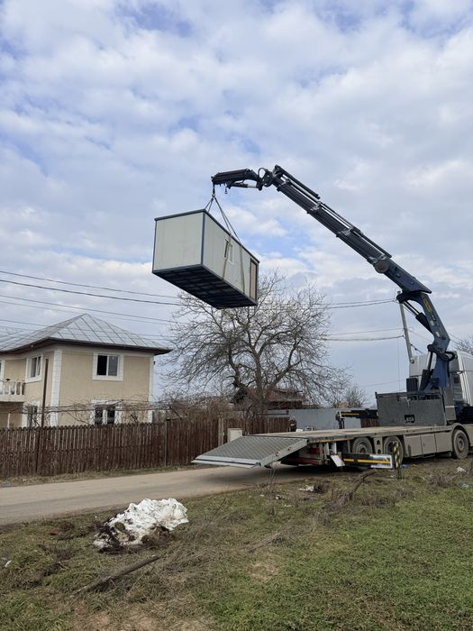 Camion cu macara/containere utilaje