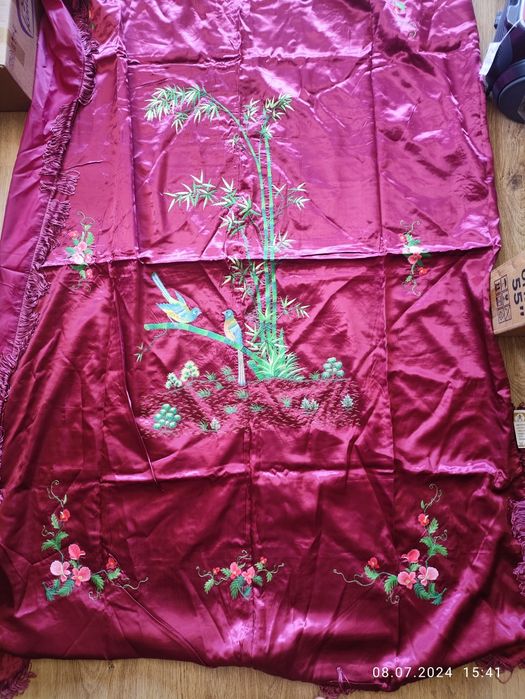 Пододеяльник и наволочки Вьетнам. Абсолютно новый.