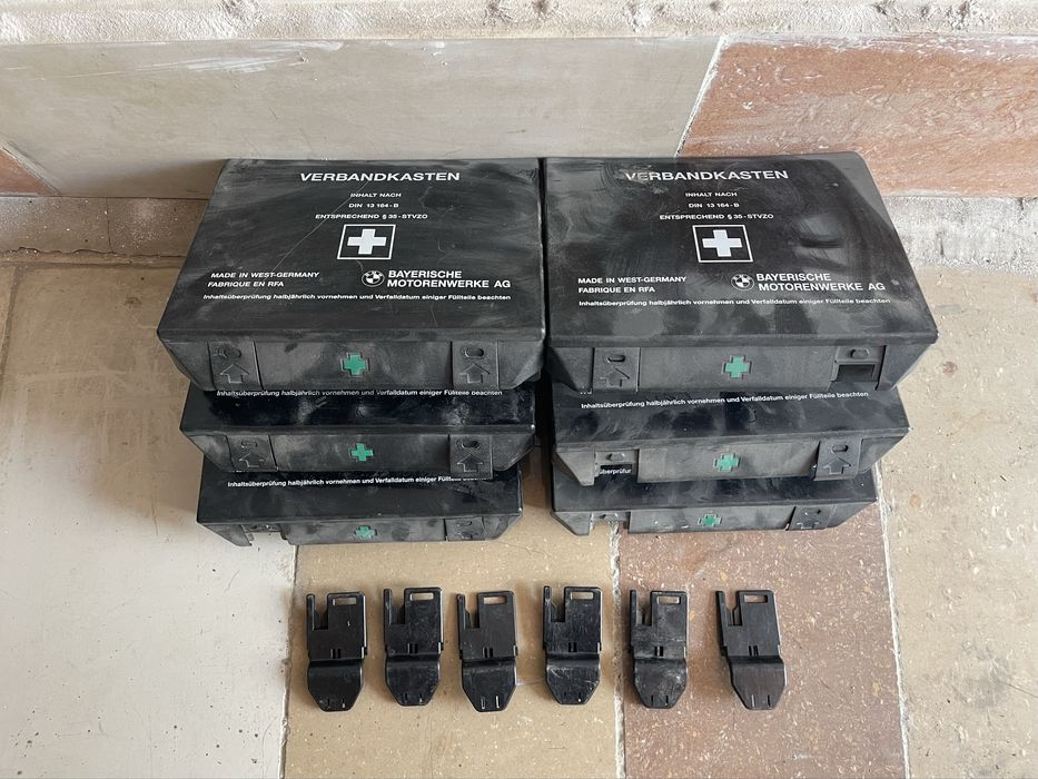 Кейс для аптечки на BMW E34 БМВ Е34