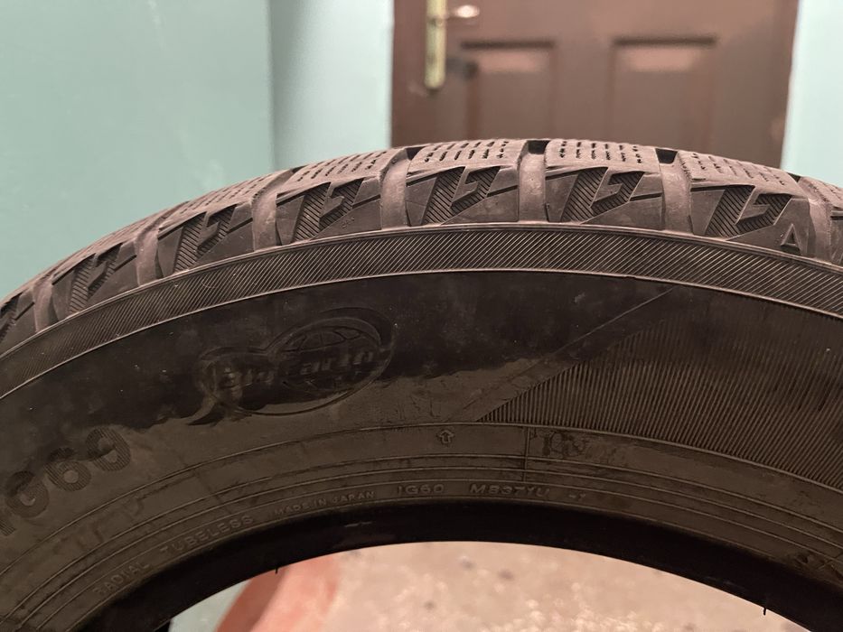 Шины зимние Yokohama IG60