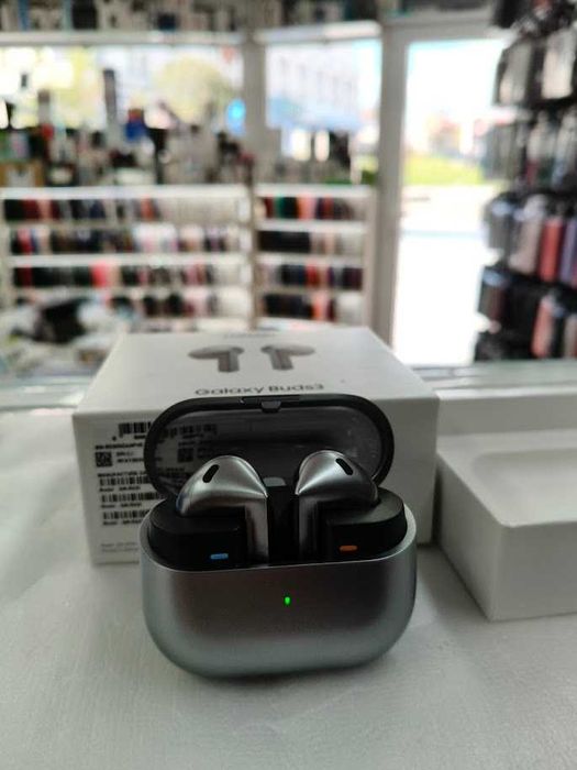 Слушалки Samsung Galaxy Buds3