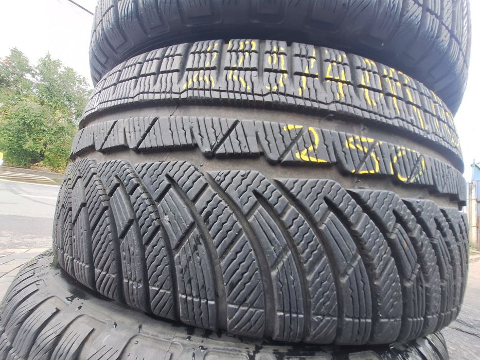 4 anvelope iarna 225/40r18 Michelin Montaj Gratuit