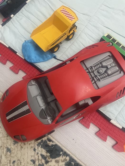 Продам большие машинки