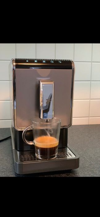 Кафе  автомат  Tchibo Esperto Caffe