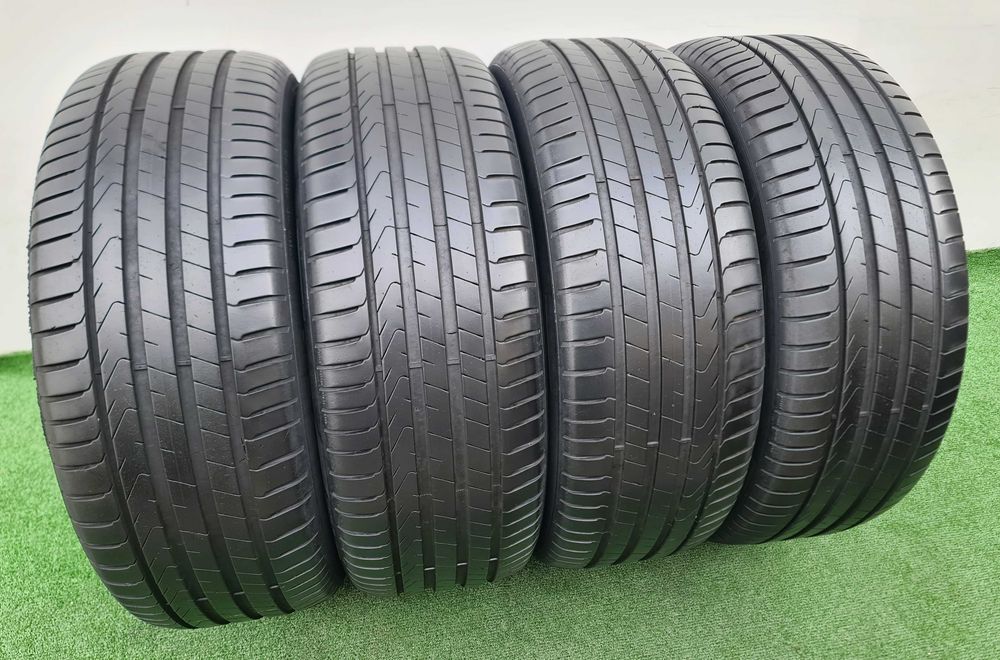 4бр. 225/55/18 PIRELLI Scorpion - летни