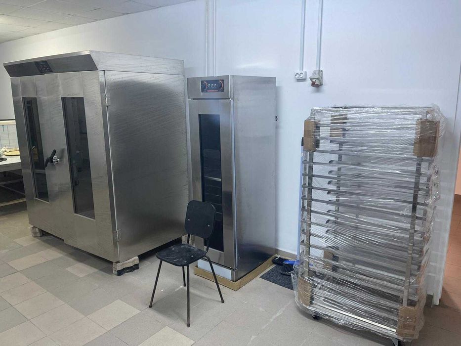 Tavi perforate brutarie - carucioare/rastele inox Brutarie / Patiserie