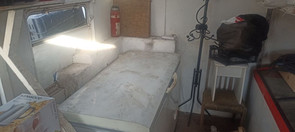 Продам ларёк  самовывоз.