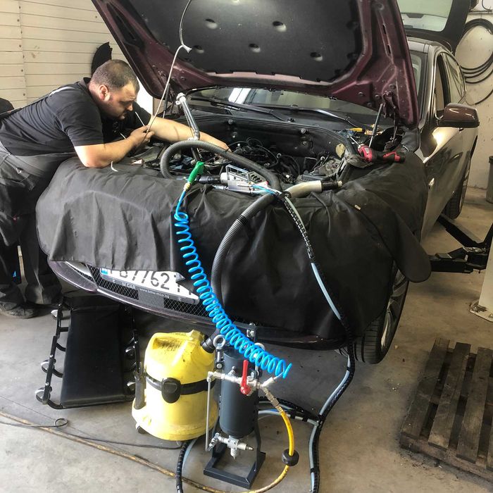 BMW WALNUT BLASTING | Почистване на всмукателни портове