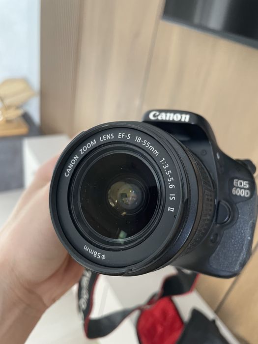 Canon 600D в идеал сост