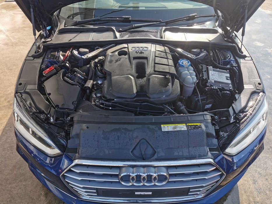 Dezmembrez audi a5 b9/bara fata s-linne a5 b9/interior a5 b9/haion a5