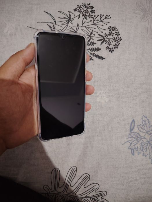 Samsung A30s Sotiladi Holati Ideal tinniq