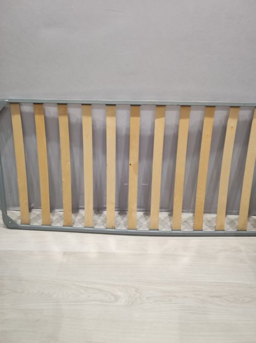 Кровать 90/200. ... ..