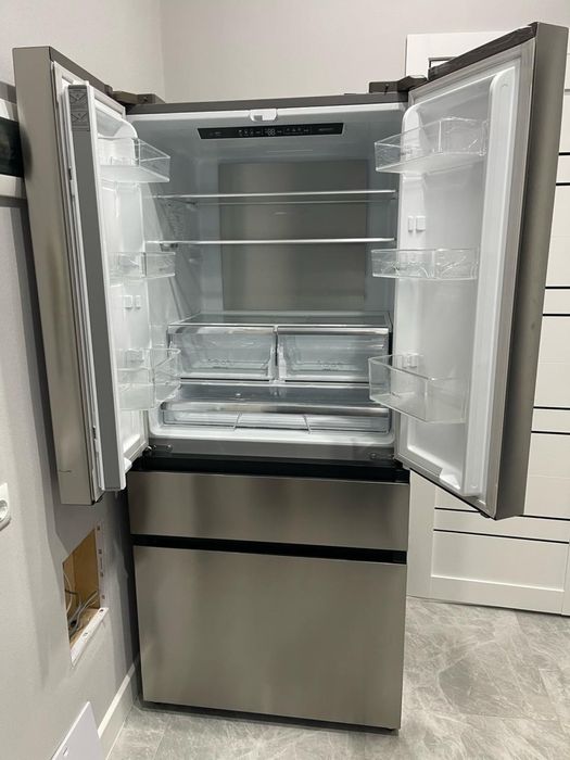Холодильник Gorenje NRM8181UX