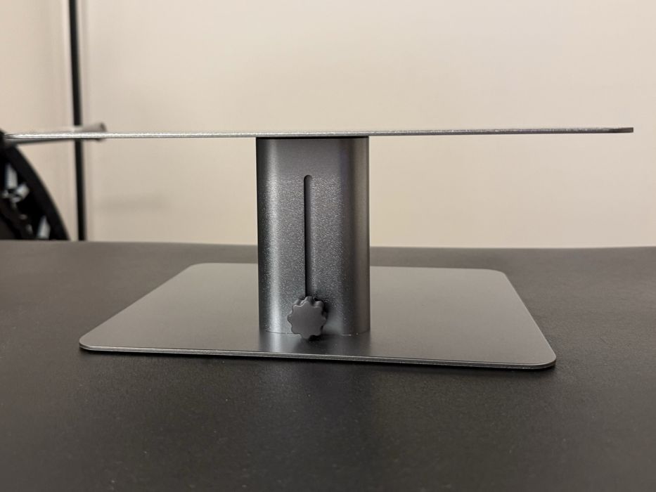 Support / stand aluminu Macbook sau Monitor, reglabil pe inaltime