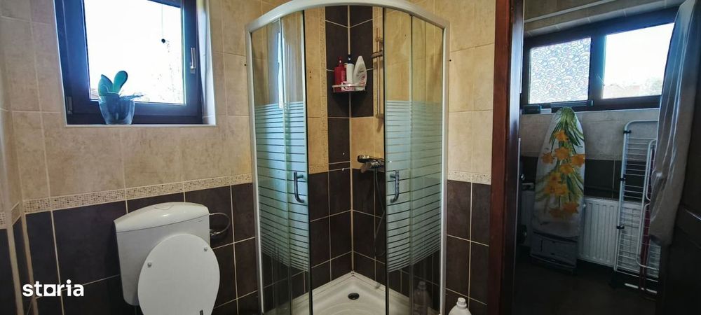 Casa 160 mp, 5 camere, garaj, 900 mp teren, mobilata/utilata complet