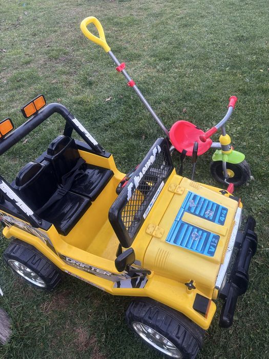 Vand masina electrica si tricicleta