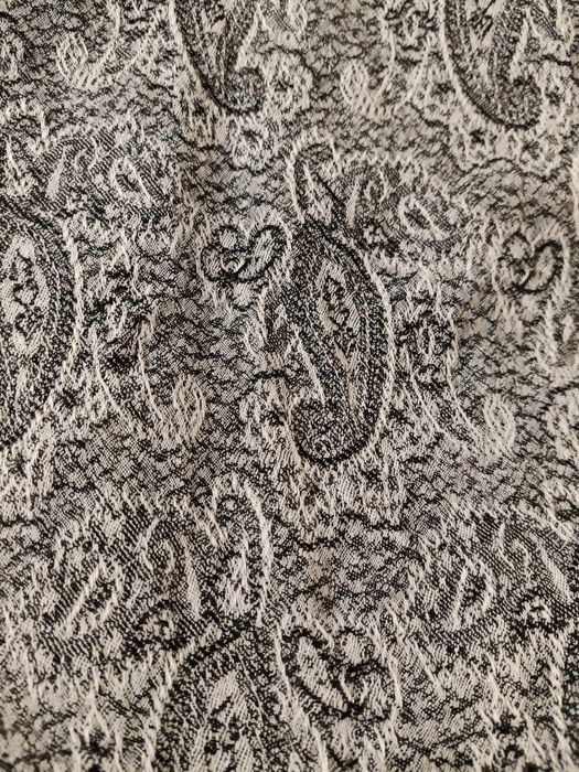 Eșarfă Șal din lână 100% in condiții foarte bune