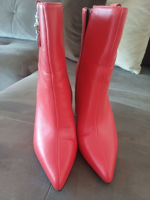 Дамски боти червени