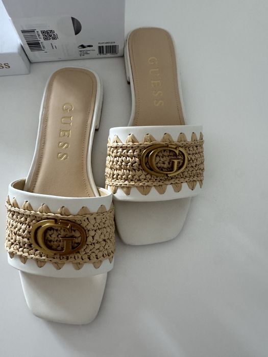 Guess нови оригинални чехли