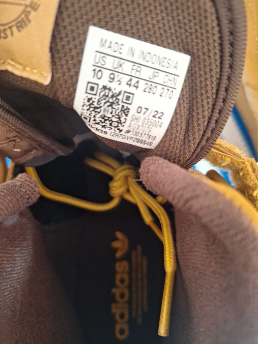 Adidas  Adidas adidas