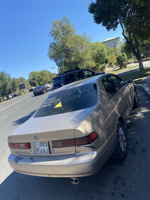 Продам машину