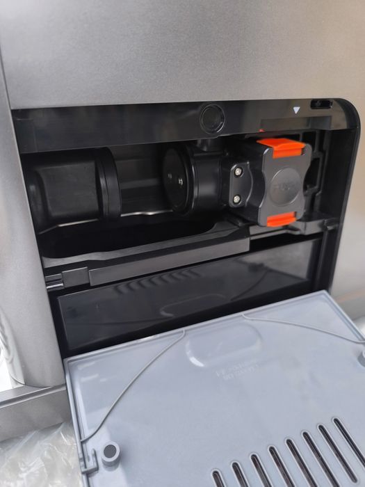 Кафе автомат Taurus Accento Latte 20 бара , сензорен дисплей