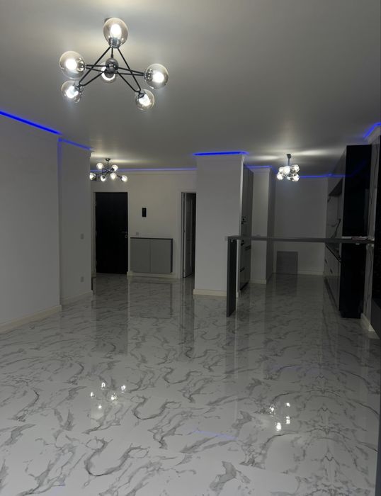 Vând apartament nou cu 2 camere