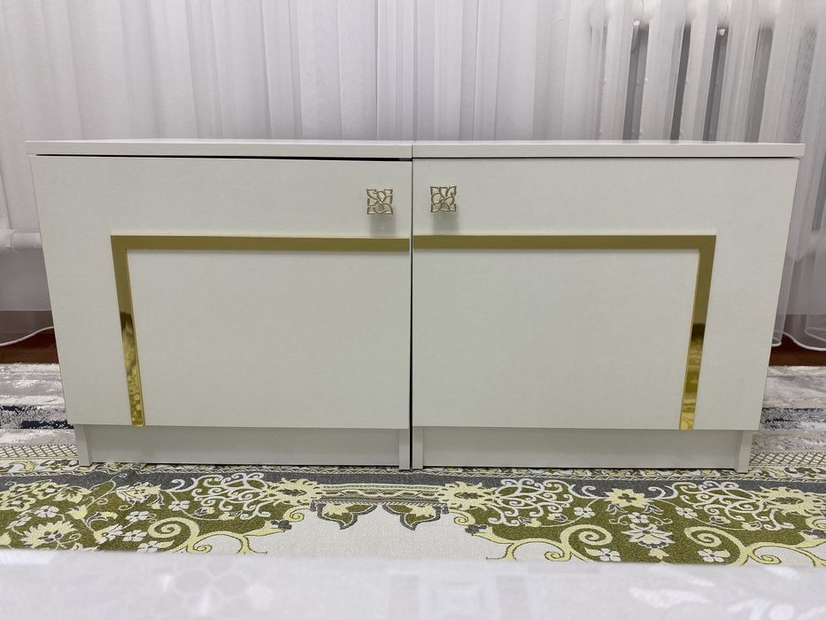 Тумба прикроватная