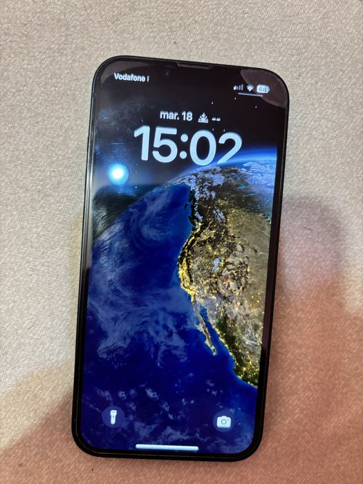 Telefon iphone 13
