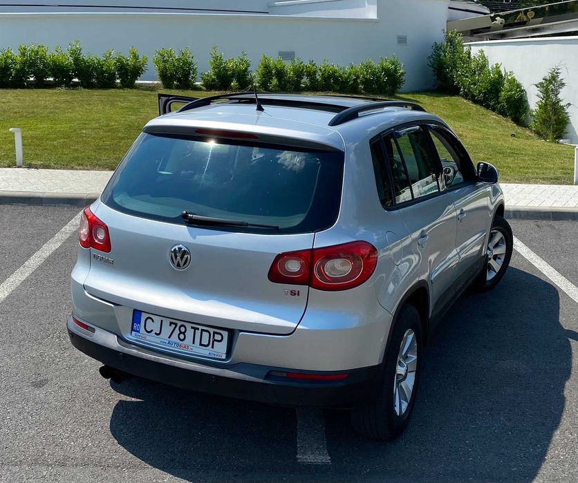 VOLKSWAGEN Tiguan 2010 — imagine 4