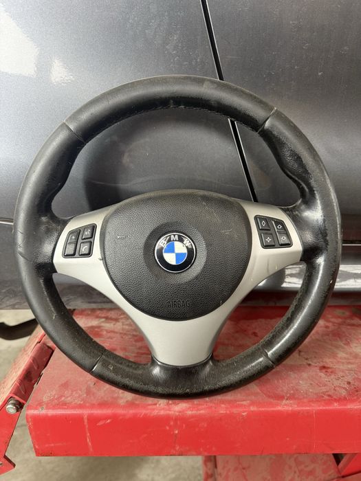 Спортни волани бмв е90