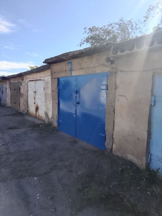 Продам гараж 7.5×3м