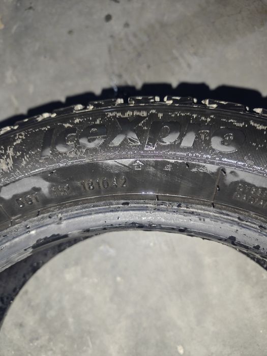 Продам зимние шины 185/55R15