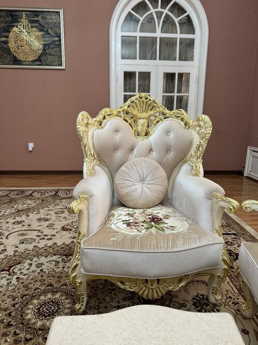 Дубайский мебель ,полный комплект.