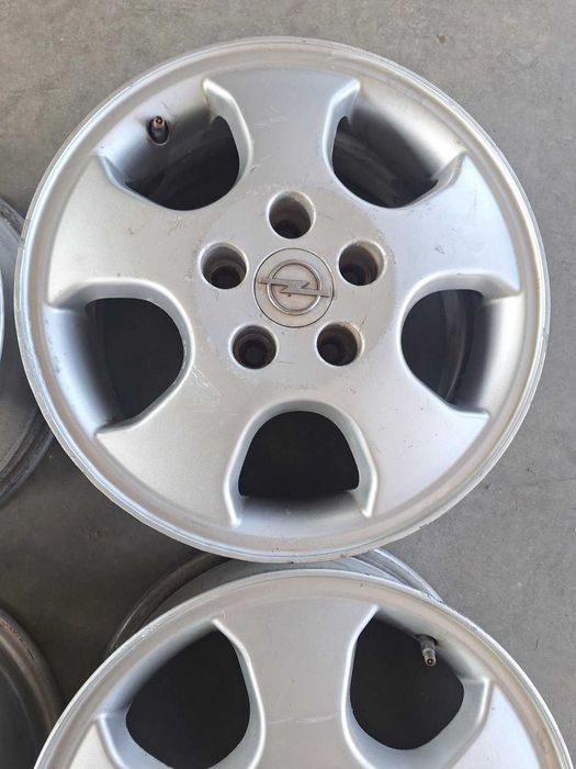 Оригинални Алуминиеви Джанти за Опел 5x110x65-15 цола