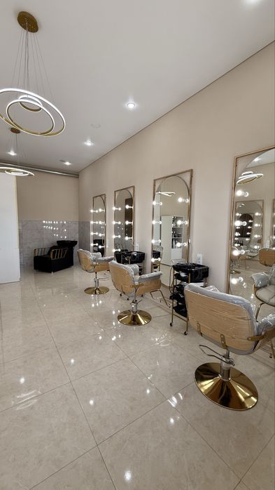 Место сдается для маникюра