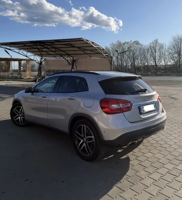 Mercedes GLA 200