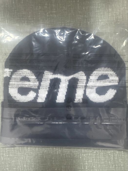Продам шапку supreme
