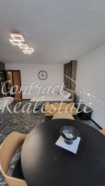 Дава се под наем Едностаен апартамент в Варна, Център - 40 кв.м за 348.84 € - Снимка #1