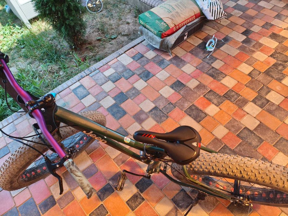 ПРОДАМ ДВУХПОДВЕС Срочно за 80к с торгом