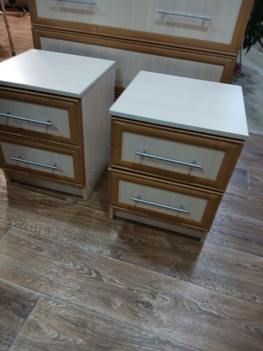 Продам спальный гарнитур