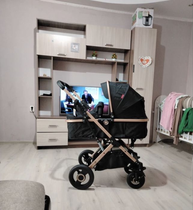 Продам Коляски новые