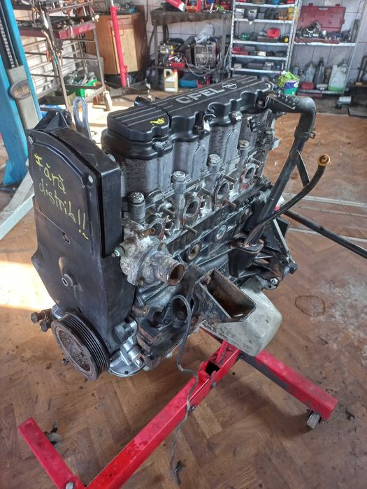 motor Opel Frontera 2.0