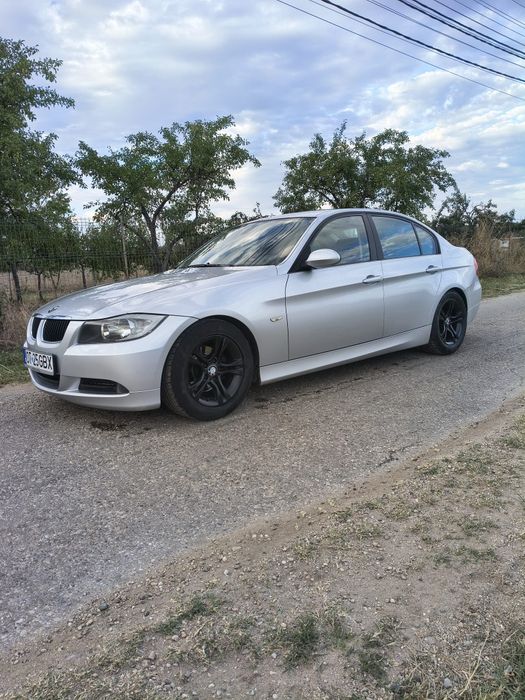 Vând BMW Seria 3 E90