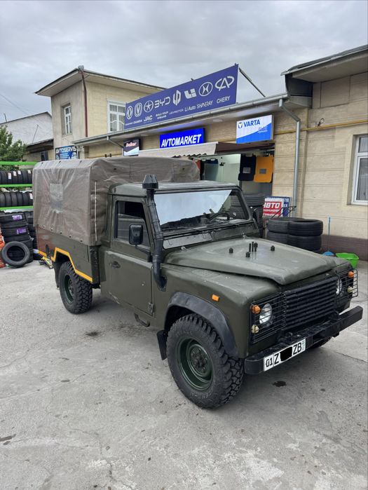 Land Rover Defender 110 (pikap)