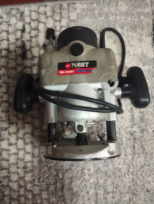 Ручной фрезер бу