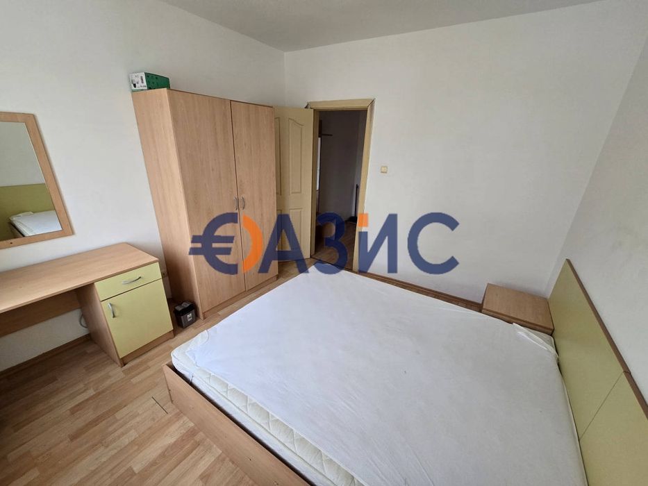Продава се Двустаен апартамент в к.к. Слънчев бряг - 60 кв.м за 934 €/кв.м - Снимка #2